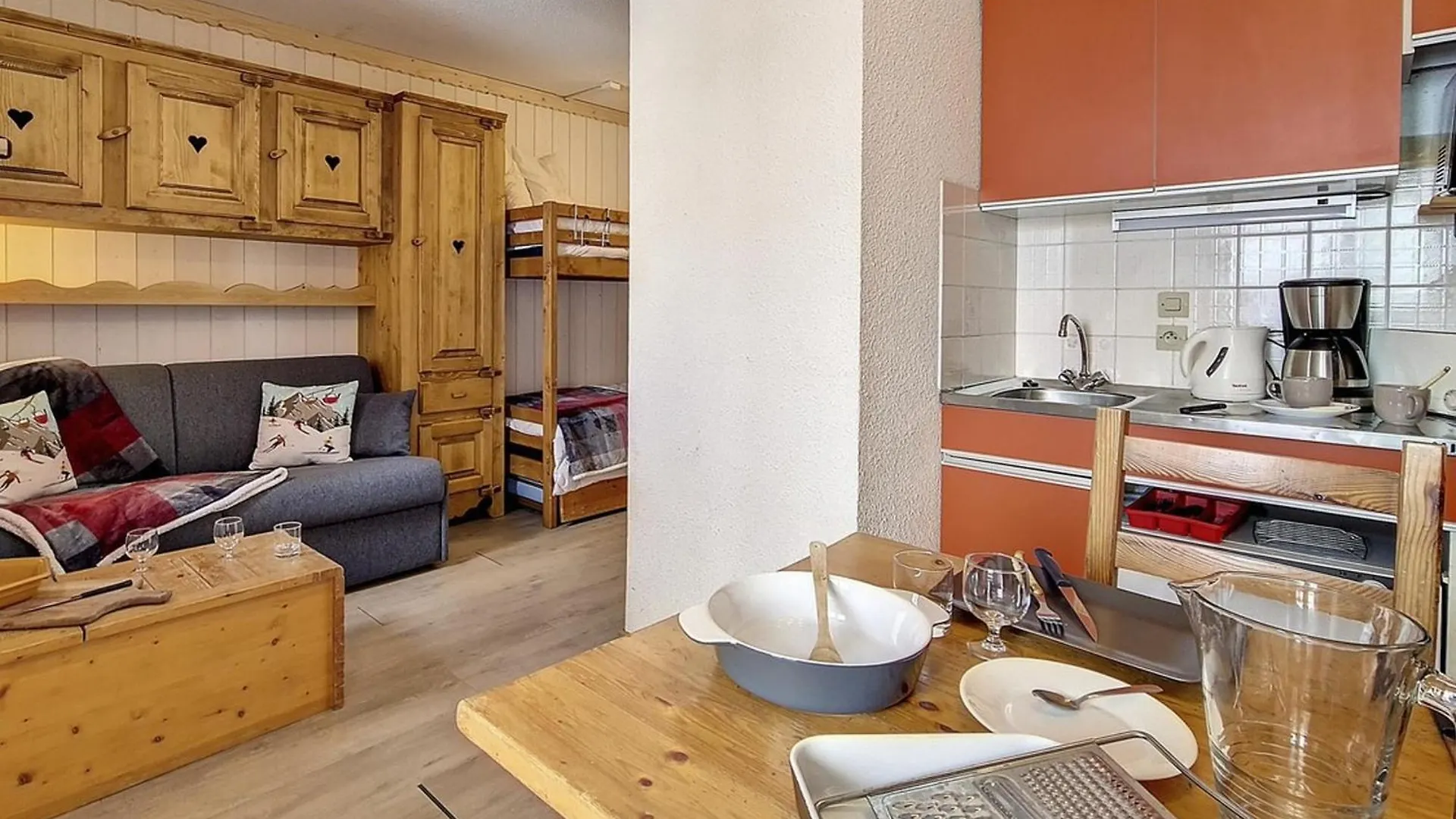 Studio Classique Aux Menuires, Balcon, Animaux Admis - Fr-1-344-1038 Saint-Martin-de-Belleville